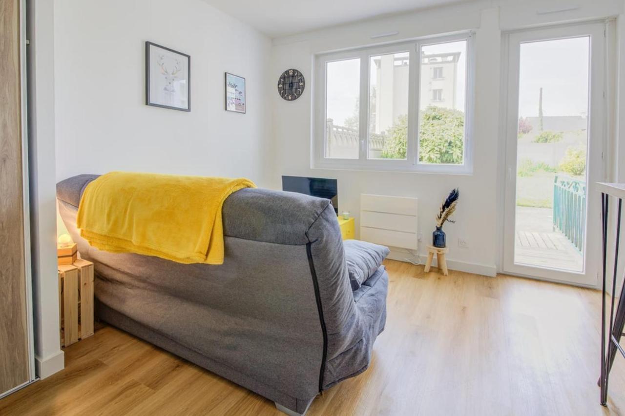 Le Yellow, Studio Renove, Tout Confort, Jardin Apartment Saint-Jacques-de-la-Lande Ngoại thất bức ảnh