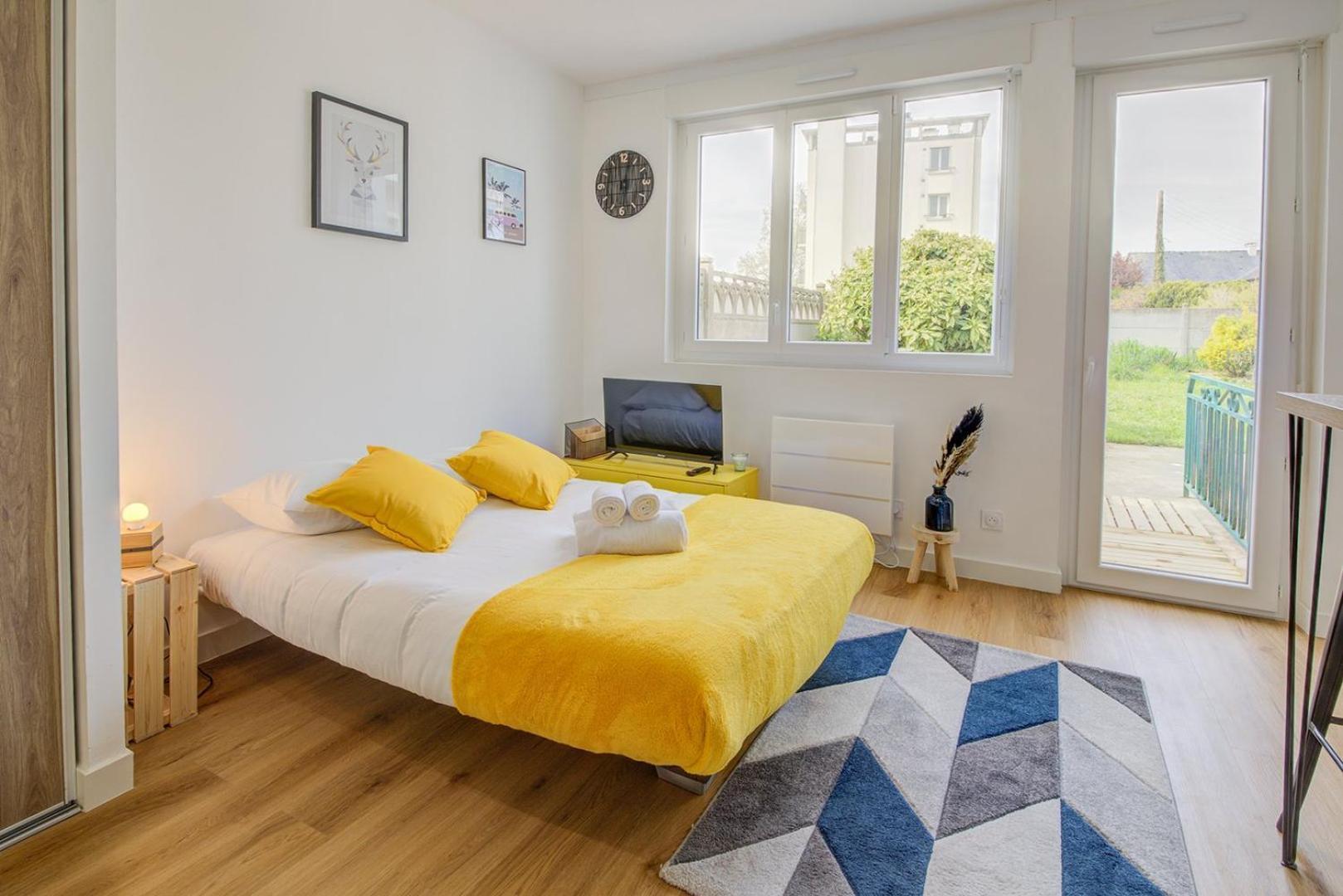 Le Yellow, Studio Renove, Tout Confort, Jardin Apartment Saint-Jacques-de-la-Lande Ngoại thất bức ảnh