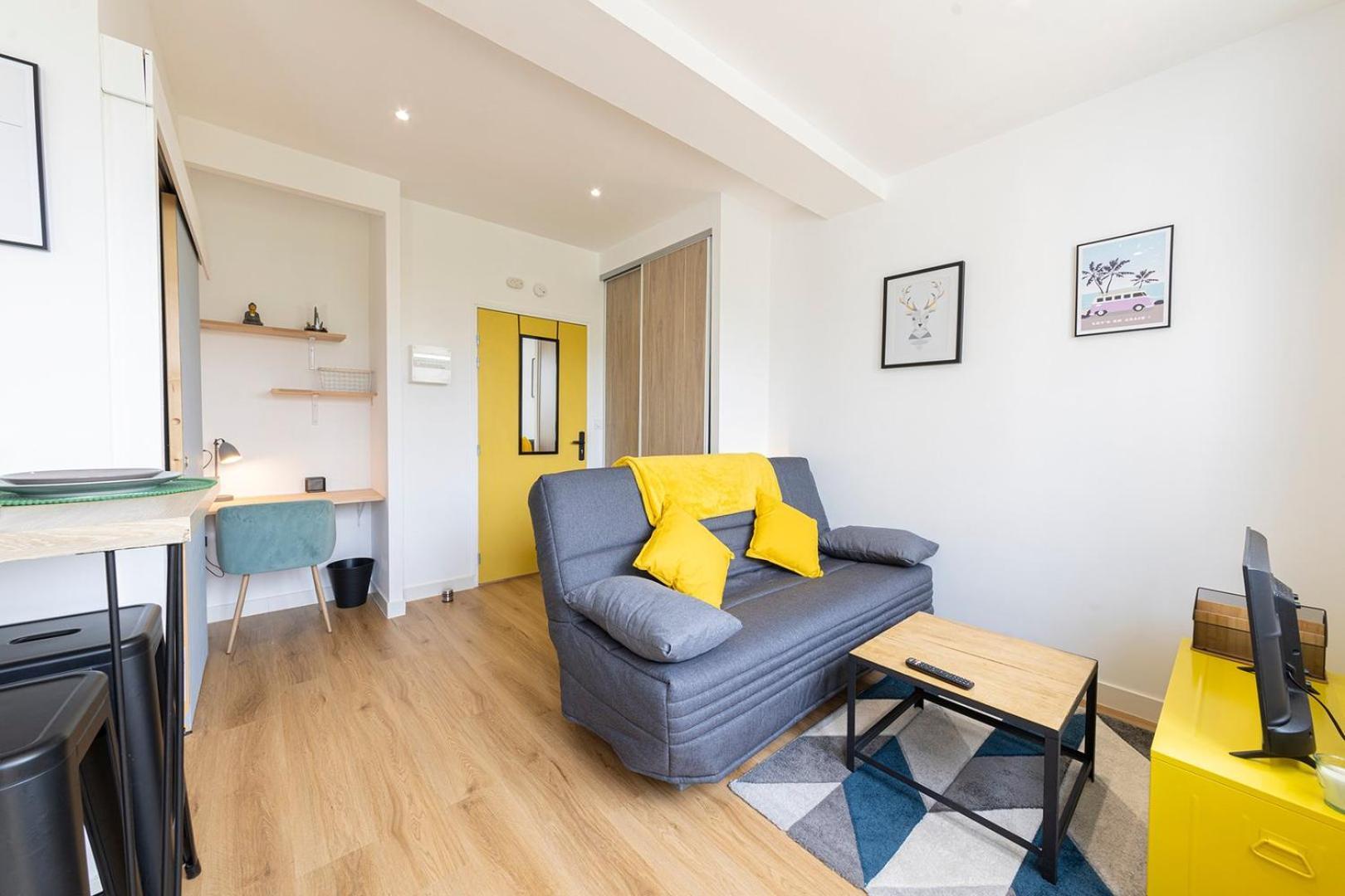 Le Yellow, Studio Renove, Tout Confort, Jardin Apartment Saint-Jacques-de-la-Lande Ngoại thất bức ảnh